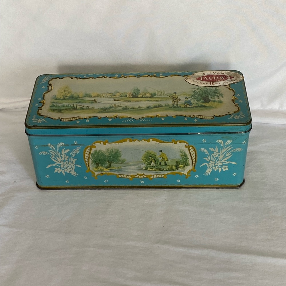 VTG Empty W &R And Co Liverpool LTD. Biscuit Tin England Blue W Scenery Design